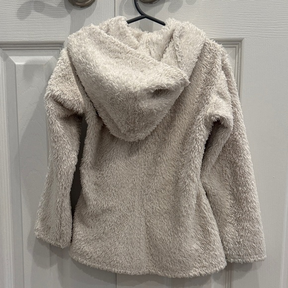 Cozy Cream Hooded Patagonia Girls Jacket - Picture 2 of 7